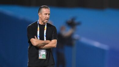 بديل فيريرا.. من هو ريجكامب مدرب الرياض السعودي الجديد؟