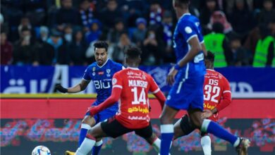 من هو معلق مباراة الهلال والرائد في الدوري السعودي؟